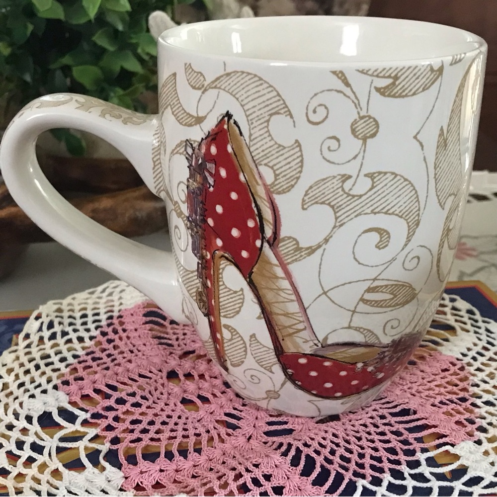 RED HEELS Mug.. oversized